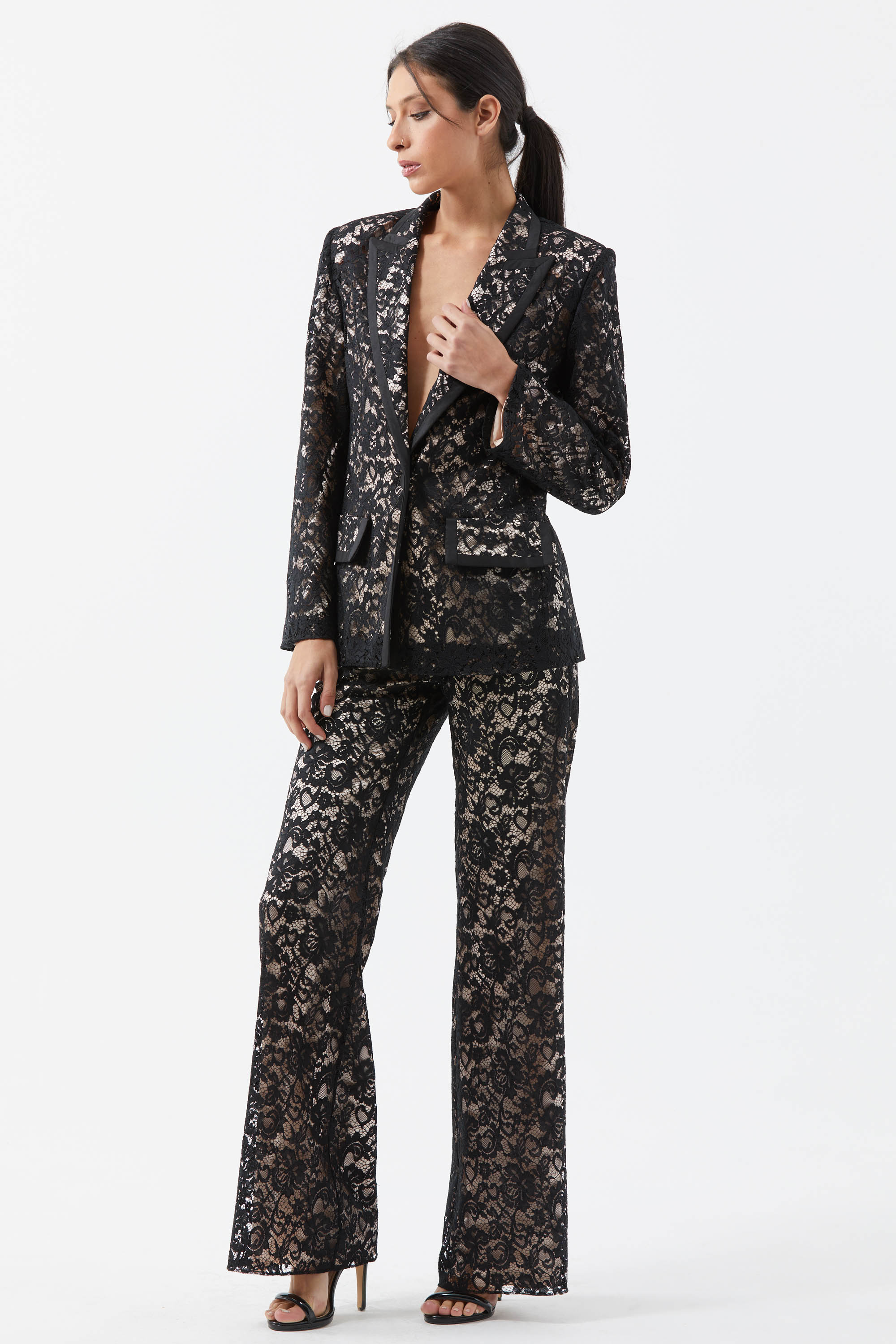 fotoboxpro-mankenli-fotograf-cekimi-28 Makenli Moda Çekimi